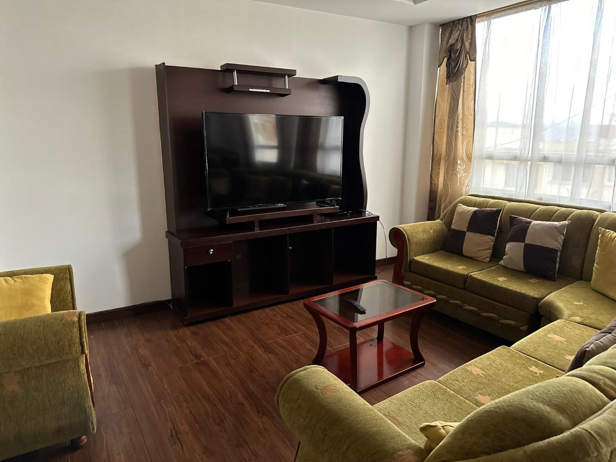 Instant Hotel - Departamento En Амбато Екстериор снимка