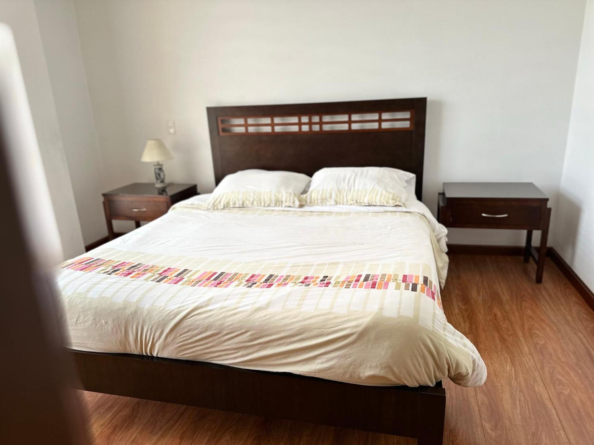 Instant Hotel - Departamento En Амбато Екстериор снимка