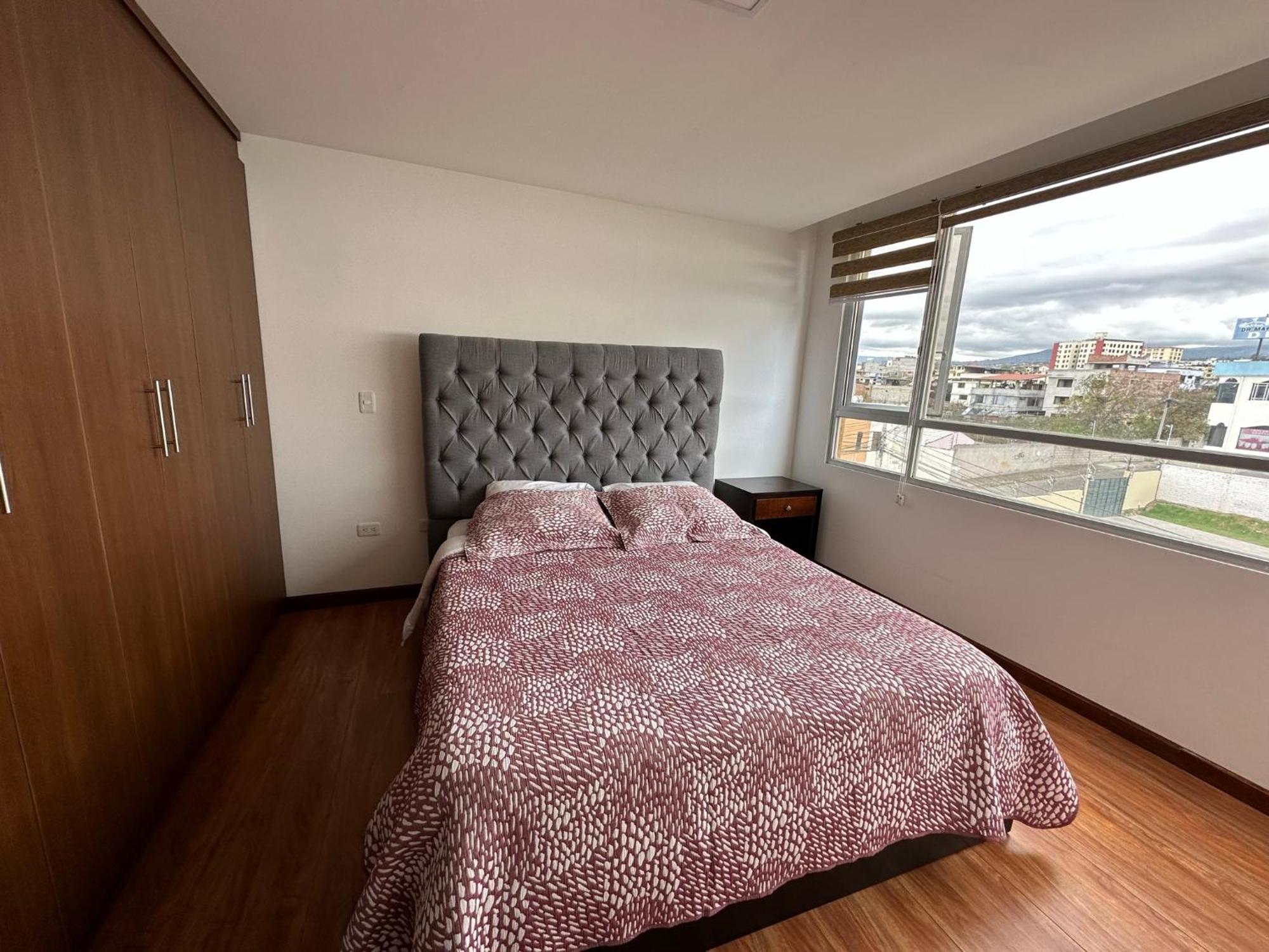 Instant Hotel - Departamento En Амбато Екстериор снимка